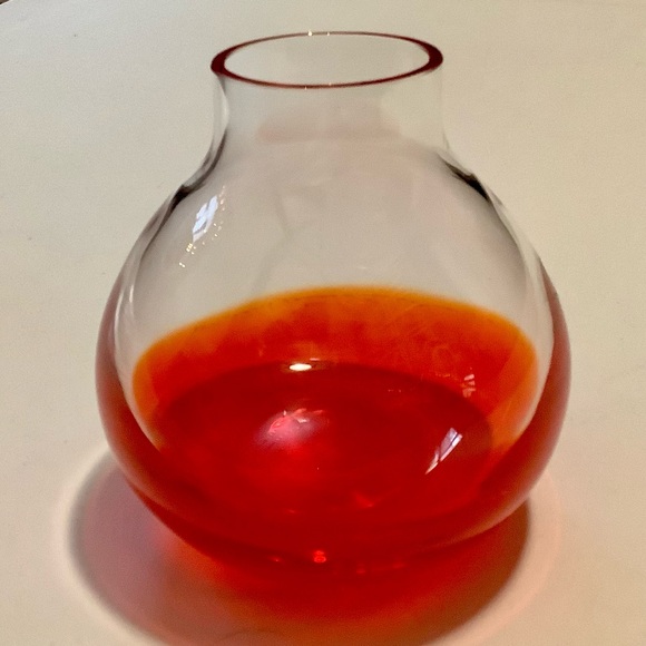 Two-Toned Glass Vase - Picture 4 of 6